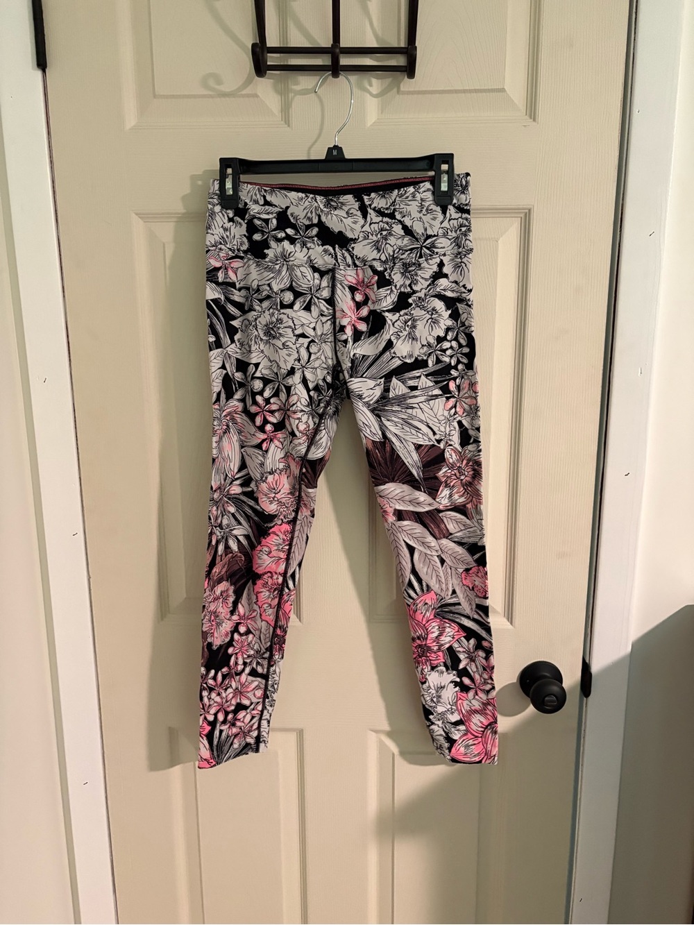 Calvin Klein Black & White Floral Performance Leggings with Pink Trim